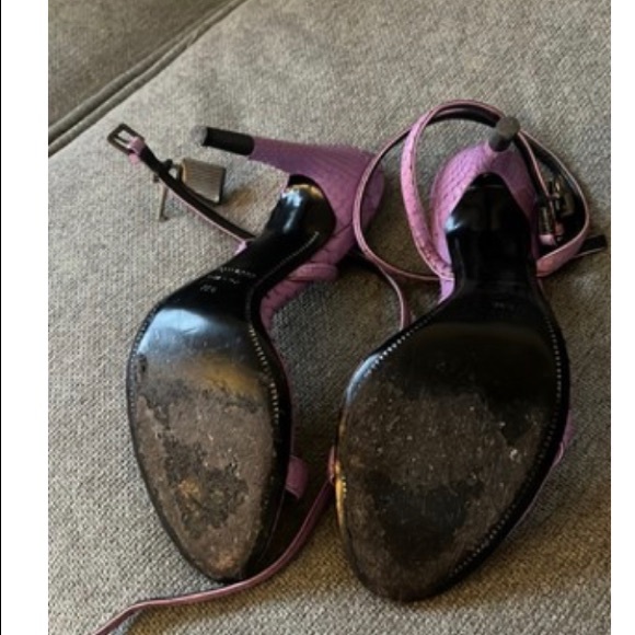 Lilac Python Tom Ford Pad Lock heels - Picture 3 of 3
